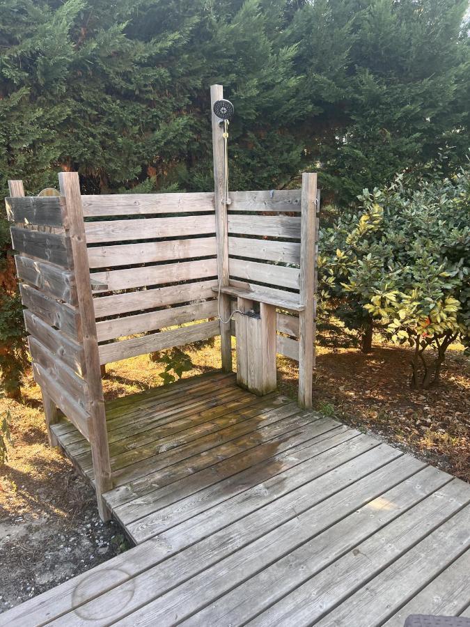 Chalet Du Bonheur - La Jenny Naturist Area Le Porge Bagian luar foto